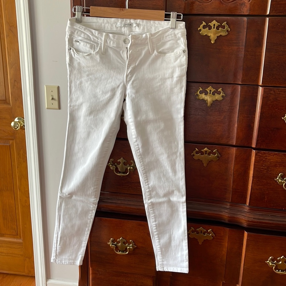 Joe’s white denim jeans